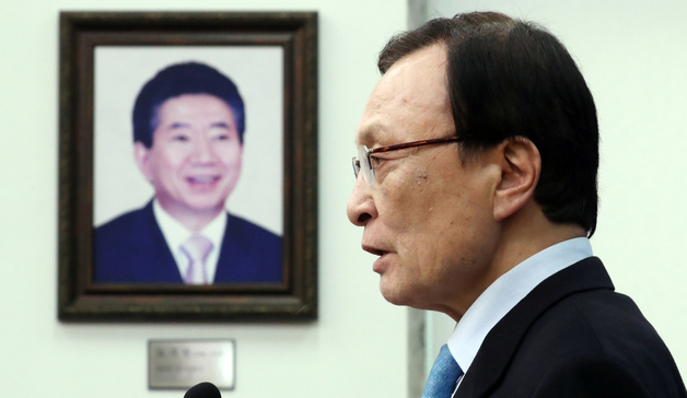 홍익표 "이해찬 별세, 슬프고 비통한 마음 숨길 수 없다" 애도