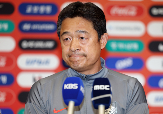 이민성 감독, 굳게 다문 입술