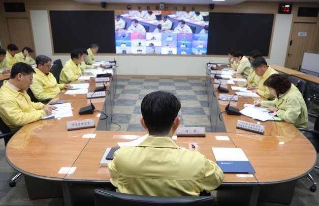 강릉·안성·포천 ASF 발생에 방역 조치 강화…전국 집중 소독