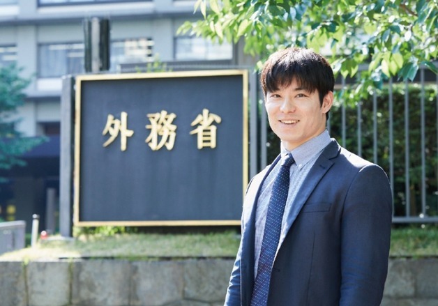 보수 텃밭 후쿠이현 지사에 35세 무소속 당선…"日최연소 지사"