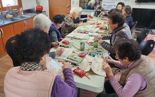 괴산군보건소, 치매 예방교실 '기억해 봄' 운영