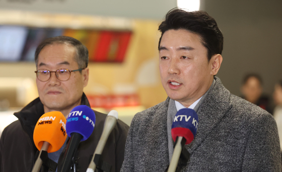 강훈식, 캐나다 잠수함 세일즈 "내 아들딸 탄다는 마음으로…5스타 호텔처럼"