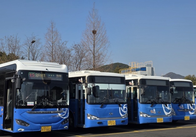 "시내버스 타면 지역화폐로 환급"…'김해패스' 3월 시행