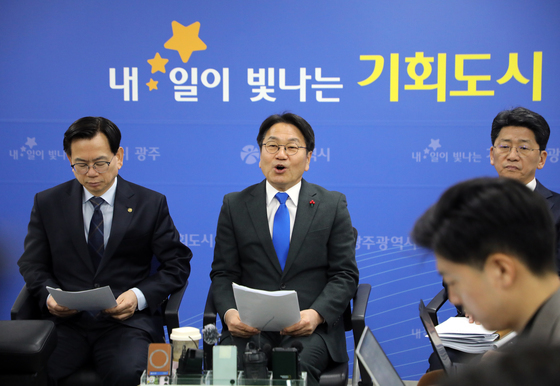 강기정 "명칭·청사 분리해야…주 청사 광주면 명칭 수용"(종합)