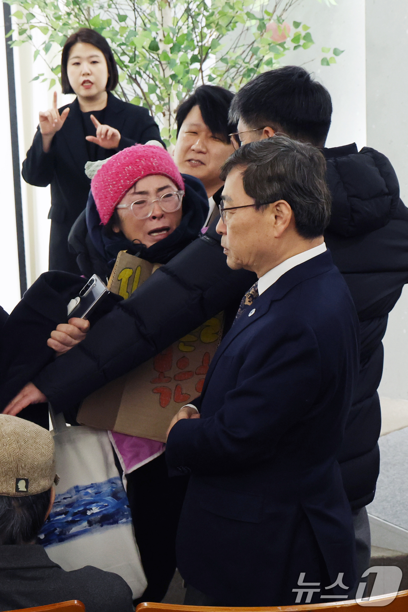 (서울=뉴스1) 황기선 기자 = 정근식 서울시교육감이 26일 오전 서울 중구 서울시청 서소문별관 후생동 강당에서 열린 '제11회 서울특별시 학생인권의 날 기념식'에서 교내 성폭력 …