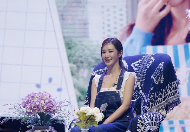 권유리, '효리수' 출동 세 번째 팬미팅 투어 마무리… "오래 기억할 것"