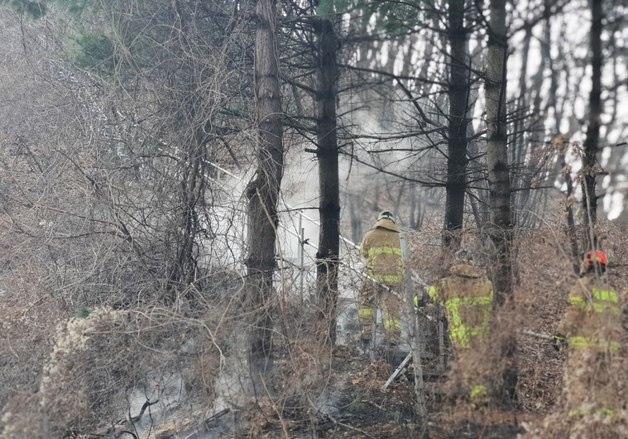 경기 광주 43번 국도 부근 야산서 화재…산림 40평 소실