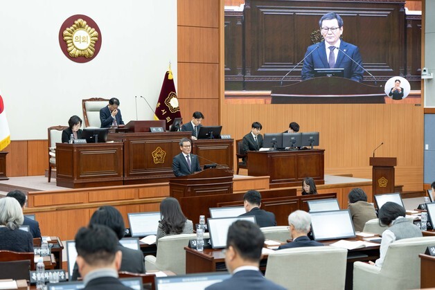 김홍규 강릉시장 "복합물류·세계관광도시 대전환"…첫 시정연설