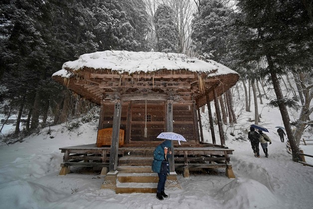 일본서 겨울산행 중 韓관광객 5명 조난…이튿날 무사 구조