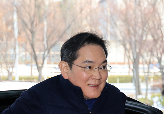 美 '이건희 컬렉션' 초대장 받은 러트닉…이재용과 '반도체 회동' 성사되나