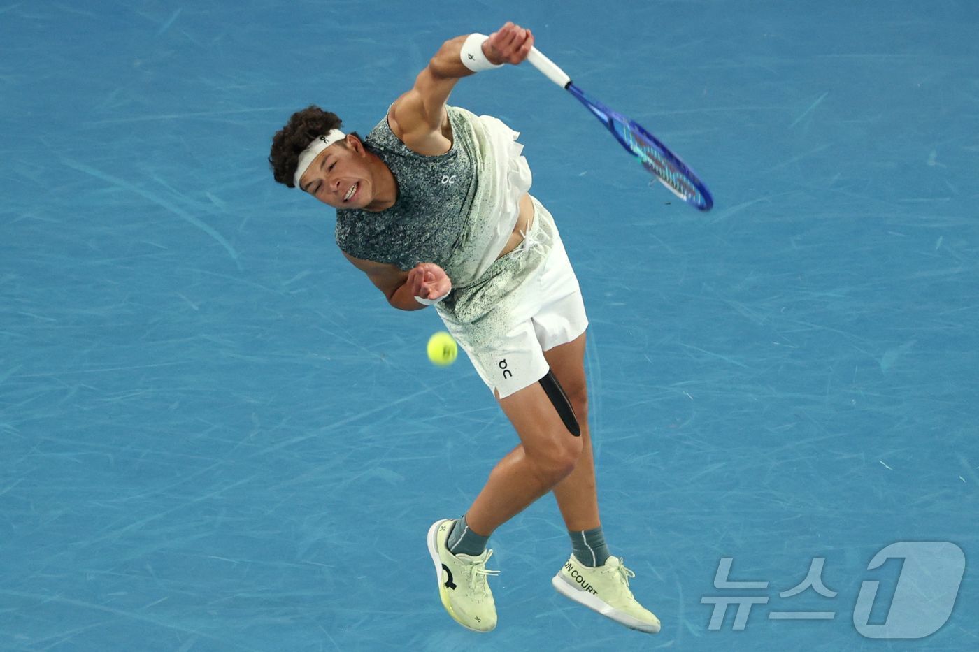 본문 이미지 - 벤 셸턴은 2026 호주오픈 남자 단식 8강에서 얀니크 신네르와 대결한다. ⓒ AFP=뉴스1