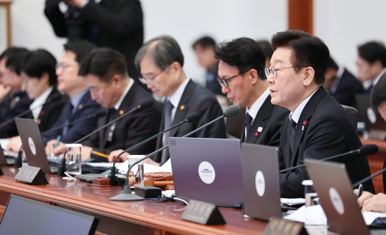 국무회의 발언하는 이재명 대통령