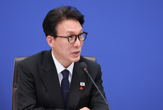 발언하는 김민석 총리