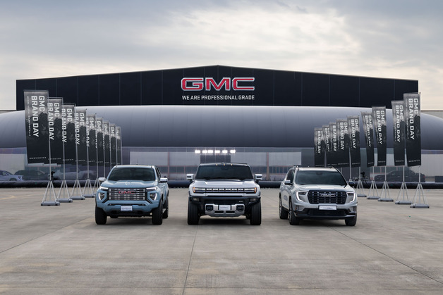 GMC, 허머 EV·아카디아·캐니언 공개…한국 프리미엄 시장 공략