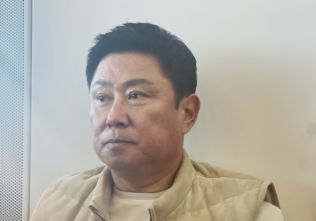 스프링캠프 출발 김태형 롯데 감독 "올해는 외인 투수 교체 없었으면"