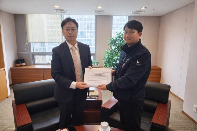 KAI 노조, 최대 주주 수출입은행에 "사장 인선 촉구" 청원서 전달