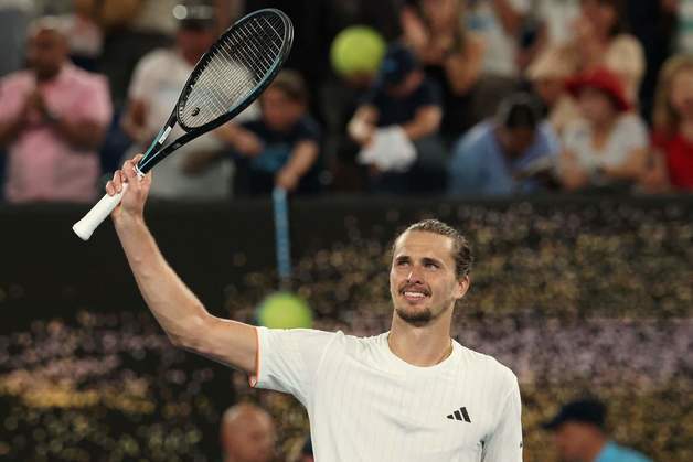 '첫 메이저 우승 도전' 츠베레프, 호주오픈 4강 선착