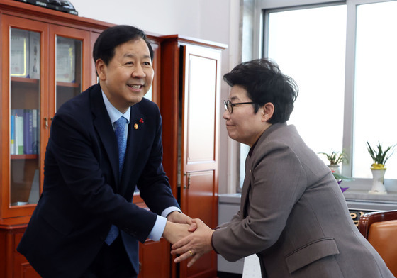 국힘 재경위 "대미투자특별법 정부·여당 논의 요청한 적 없어"