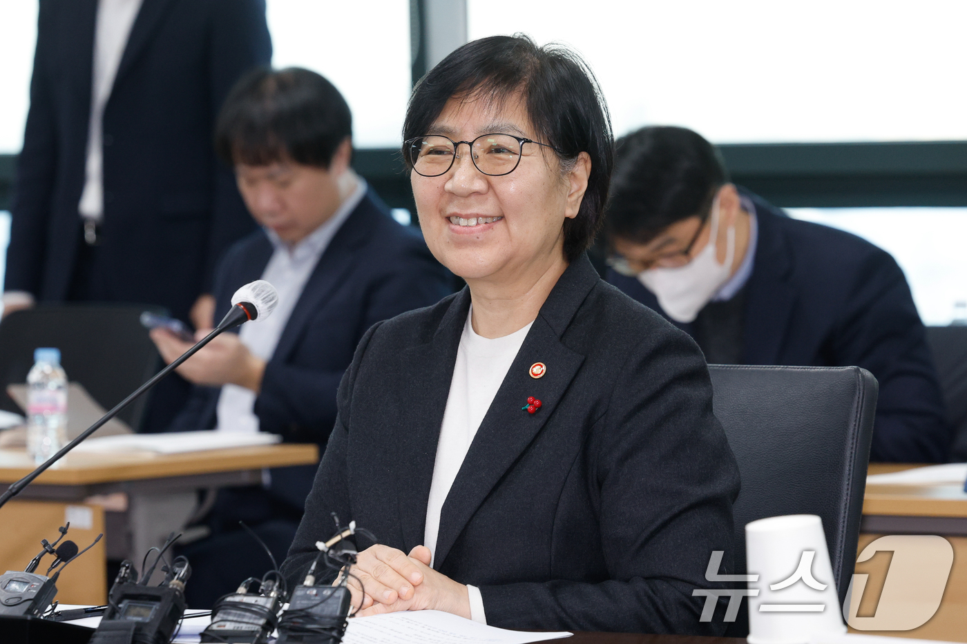 (서울=뉴스1) 안은나 기자 = 정은경 보건복지부 장관이 27일 오후 서울 서초구 국제전자센터에서 열린 제5차 보건의료정책심의위원회에 참석하고 있다. 2026.1.27/뉴스1