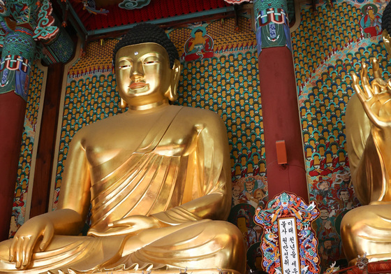 불교지도자 신년하례법회 축사하는 최휘영 장관