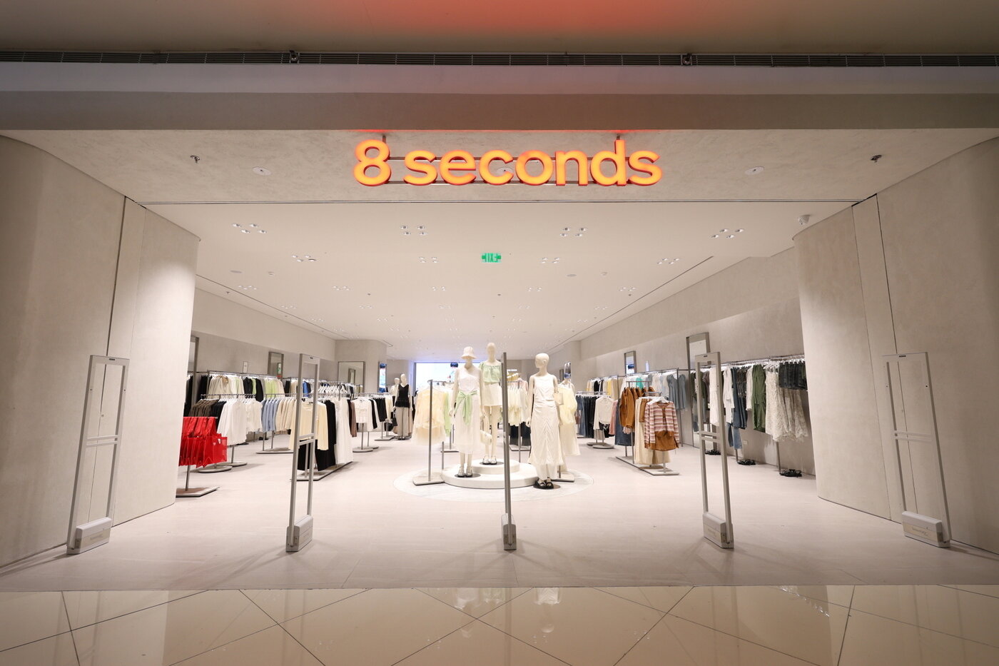 본문 이미지 - 필리핀 마닐라 1호점 모습.(에잇세컨즈제공)