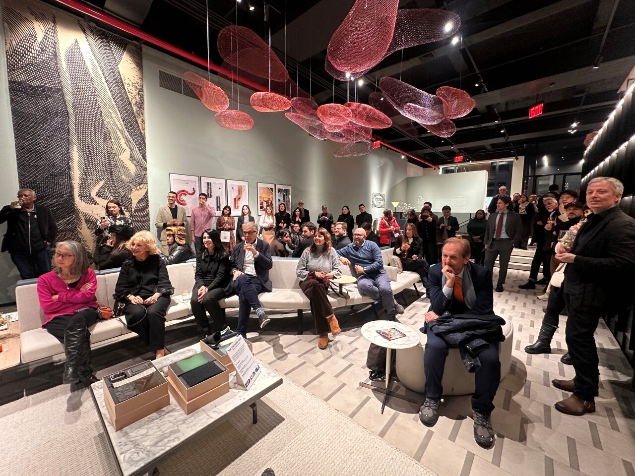 본문 이미지 - 미래 모빌리티 비전 프로젝트 '순환형 모빌리티 시스템'(Circular Mobility System)’ 공개 현장. (현대트랜시스 제공)