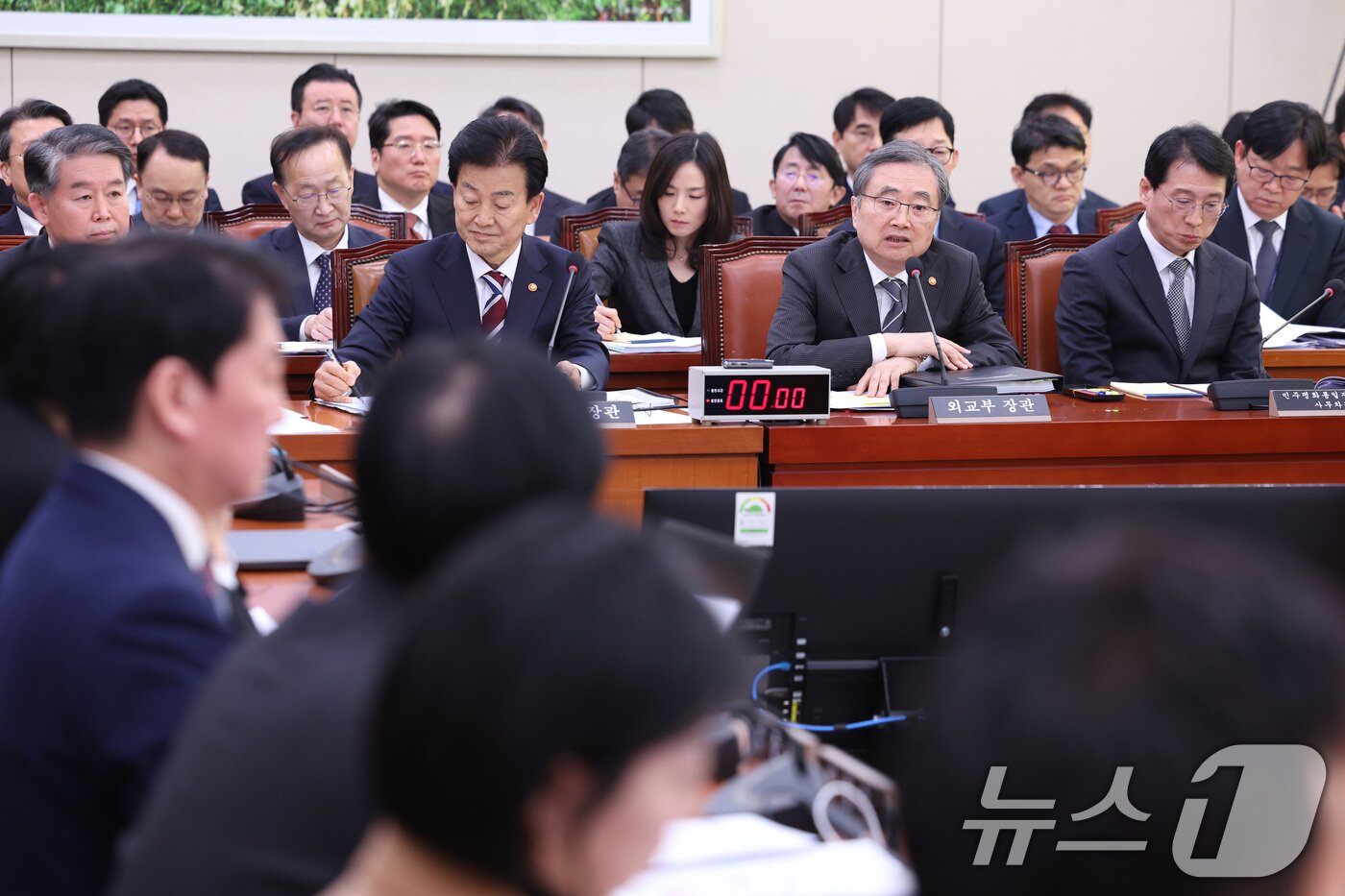 본문 이미지 - 조현 외교부 장관이 28일 서울 여의도 국회에서 열린 외교통일위원회 전체회의에서 현안 질의에 답변하고 있다. 2026.1.28/뉴스1 ⓒ News1 신웅수 기자