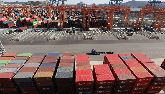 [속보]작년 연간 생산 0.5%·소비 0.5%·투자 1.7% 증가