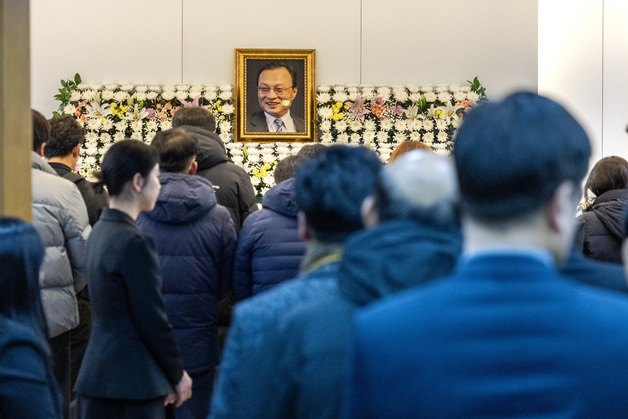 이해찬 장례 이틀째 조문객 발길…정치원로, 국힘서도 조문(종합3보)