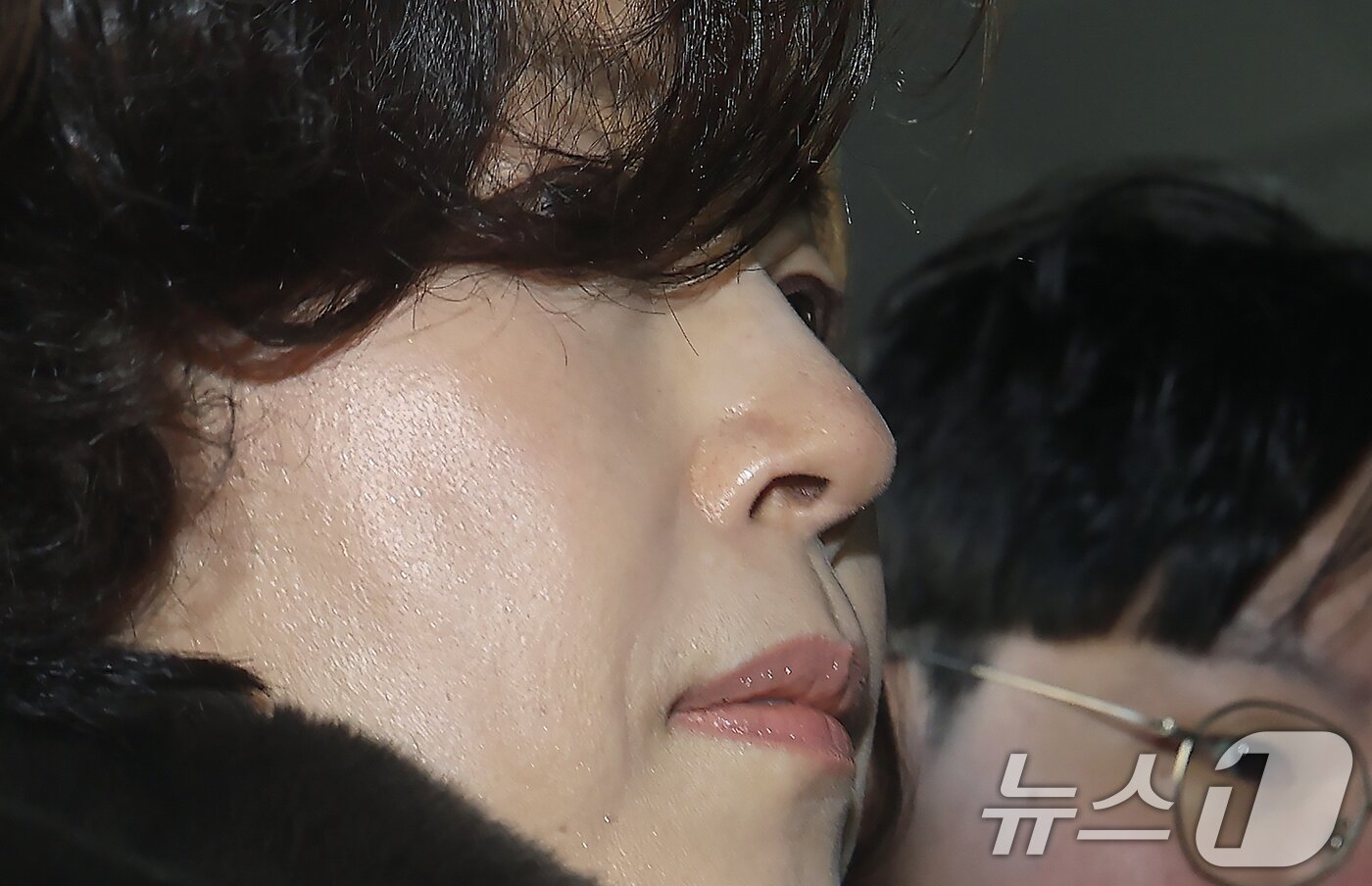 본문 이미지 - 김경 전 서울시의원이 29일 오전 서울시 마포구 서울경찰청 공공범죄수사대로 추가 소환 조사에 출석하고 있다. 2026.1.29/뉴스1 ⓒ News1 박정호 기자