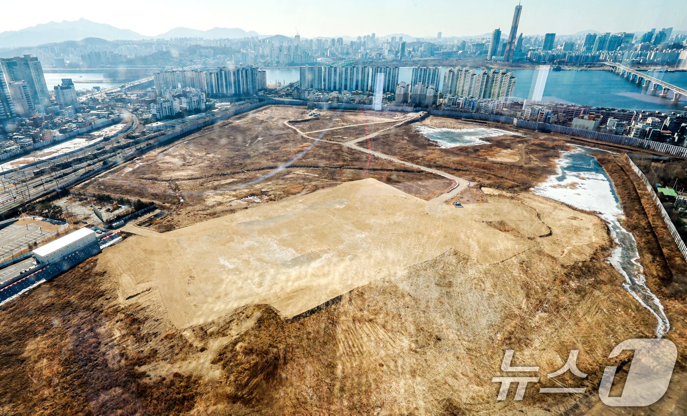 본문 이미지 - 서울 용산구 용산국제업무지구의 모습. 2026.1.29 ⓒ 뉴스1 이호윤 기자