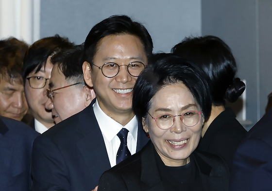 화기애애한 배경훈 부총리와 최민희 위원장