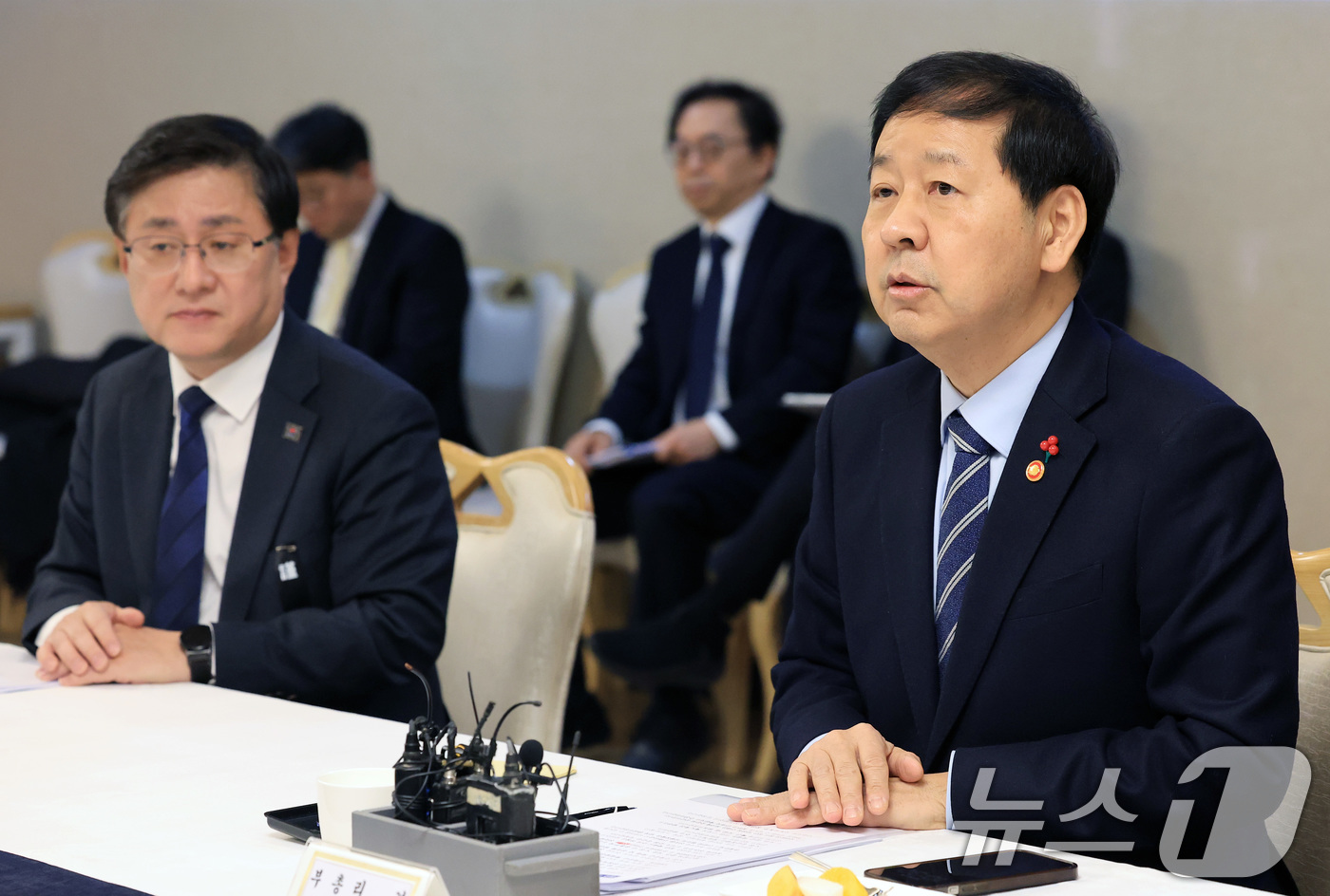 (서울=뉴스1) 임세영 기자 = 구윤철 경제부총리 겸 재정경제부 장관이 29일 서울 종로구 정부서울청사에서 열린 주택공급촉진 관계장관회의에서 모두발언을 하고 있다.  2026.1. …