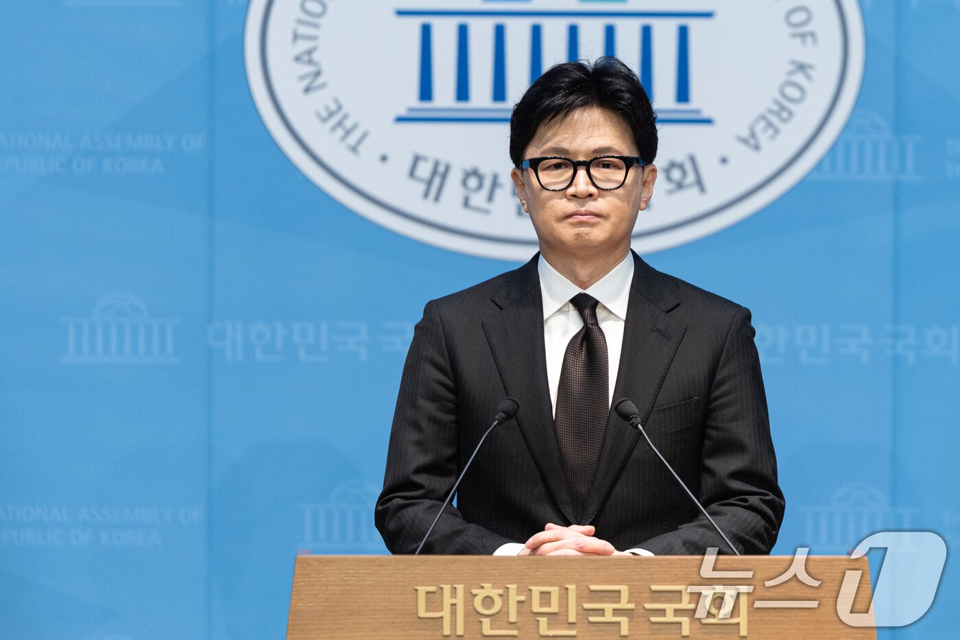 본문 이미지 - 한동훈 전 국민의힘 대표가 29일 서울 여의도 국회 소통관에서 국민의힘 지도부의 제명 결정에 관한 입장 발표를 하고 있다. 2026.1.29/뉴스1 ⓒ News1 이승배 기자