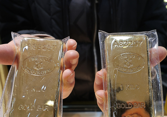 국제금값, 5500달러 돌파 '사상 최고치'