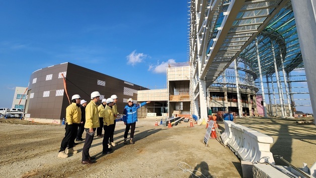 산림청 차장 '국립 새만금수목원 조성사업' 시공 현장 점검