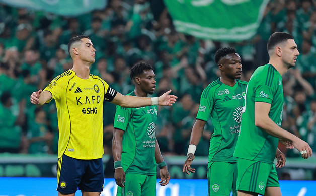 '호날두 침묵' 알나스르, 올 시즌 첫 패배…선두 수성도 위험