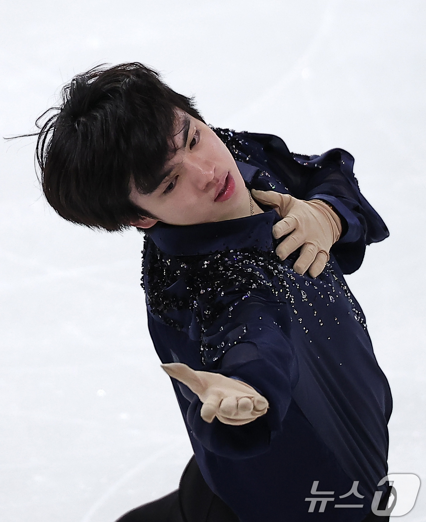 (서울=뉴스1) 김성진 기자 = 피겨스케이팅 선수 차준환이 3일 서울 양천구 목동 아이스링크에서 열린 제80회 전국남녀 피겨스케이팅 종합선수권대회에서 쇼트 프로그램 연기를 펼치고 …