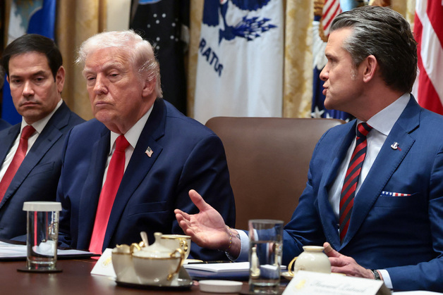 미국 국방부 "하버드 학술교류 중단…급진 이념에 물들어"