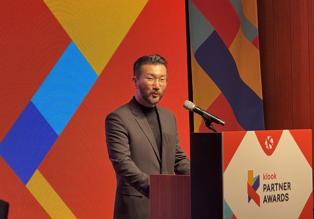 "AI가 여행 일정 짜줘도…결국 우리를 떠나게 하는 건 '사람'"