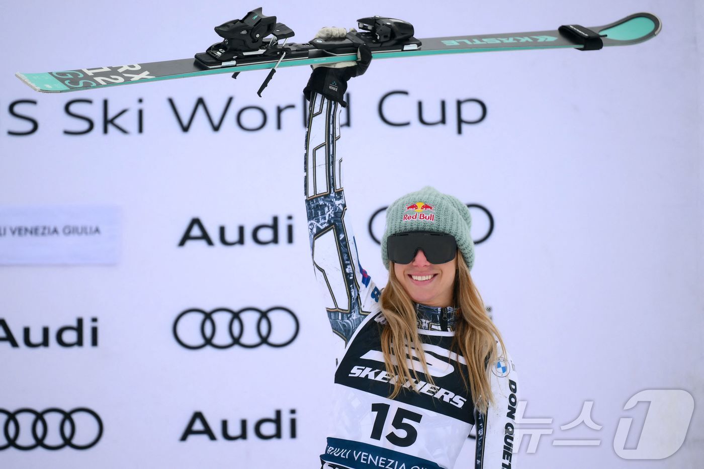 본문 이미지 - 에스터 레데츠카. ⓒ AFP=뉴스1