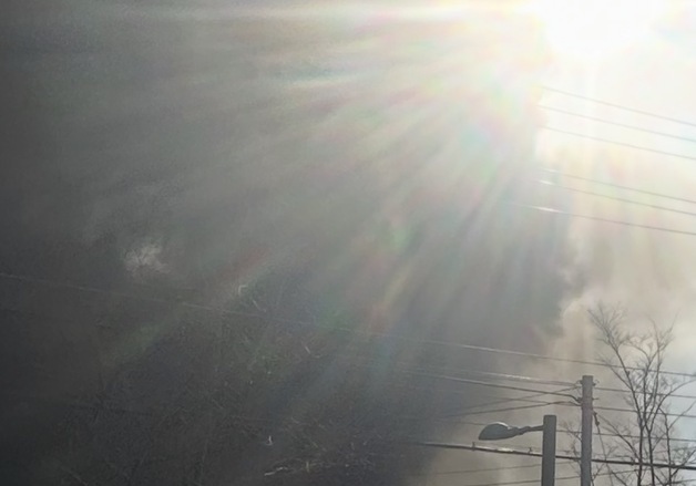 양주 삼숭동 식당·창고 건물서 불…검은 연기 자욱