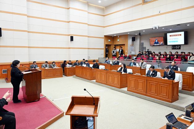 보령시의회 임시회 폐회…조례안 12건 등 의결