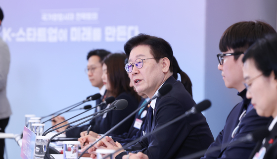 李대통령, 창업 지원 정책 추진에 "후반기는 추경해서 확보"