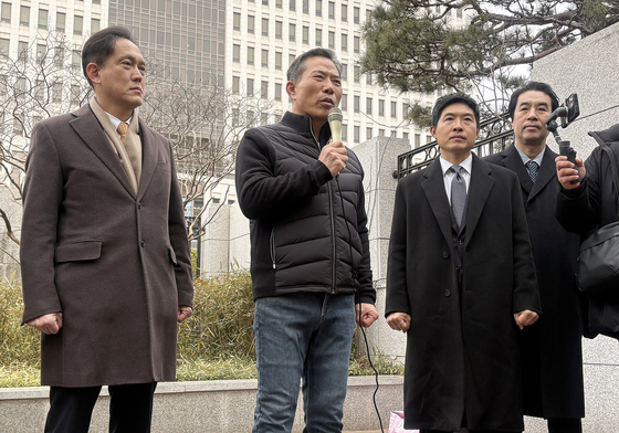 징역형 집행유예 선고로 풀려난 손현보 목사
