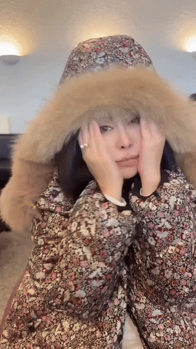 본문 이미지 - 1990년대 홍콩 영화계 스타인 왕조현이 중국판 틱톡 도우인에 개인 계정을 개설했다. (출처=도우인) 2026.1.30./뉴스1