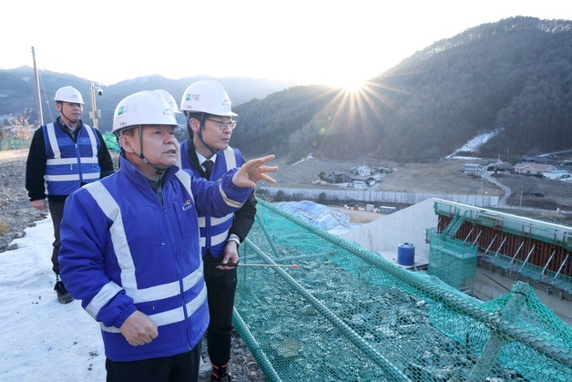 수자원공사 사장, 봉화댐 찾아 근로자 안전관리 점검