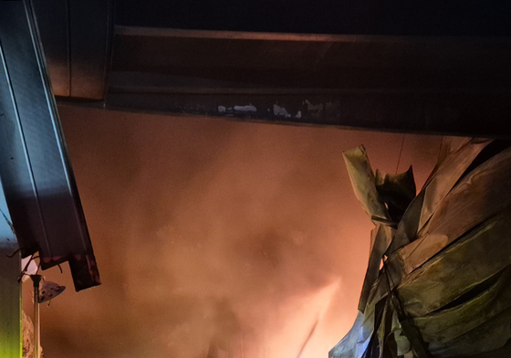 투입되는 무인소방로봇