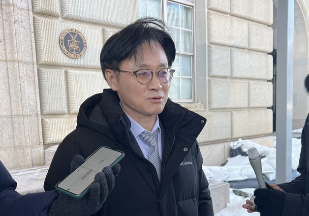 김정관, 러트닉과 이틀 연속 회동…美 관세 인상 철회 결론 못내