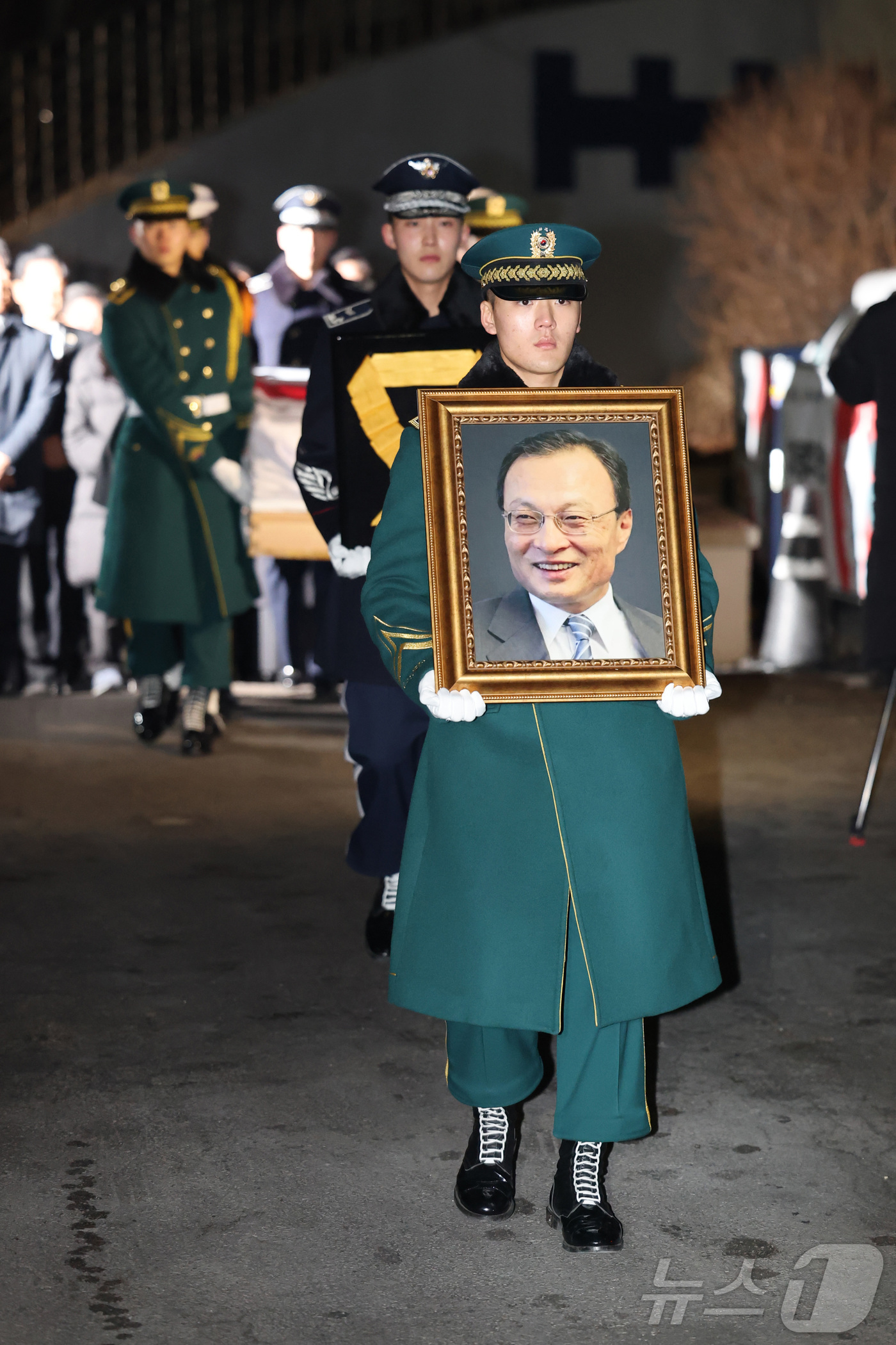 (서울=뉴스1) 김성진 기자 = 31일 오전 서울 종로구 서울대학교병원 장례식장에서 고 이해찬 전 국무총리의 발인이 엄수되고 있다. (공동취재) 2026.1.31/뉴스1